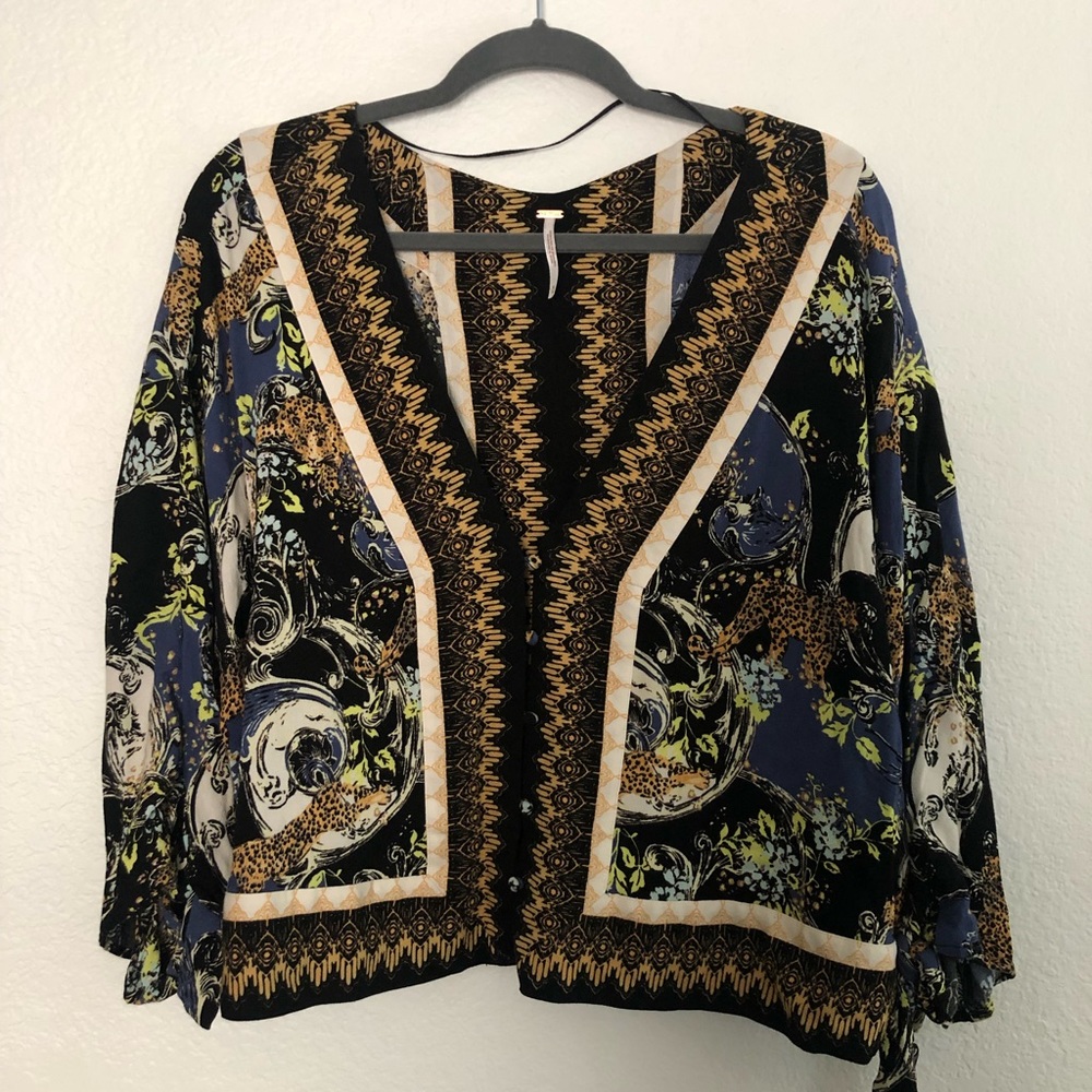 Free people button up top